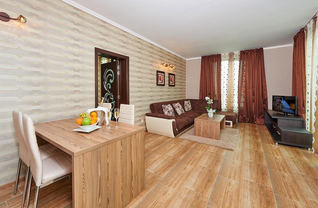Central Plaza Ahyolu Dış mekan fotoğraf