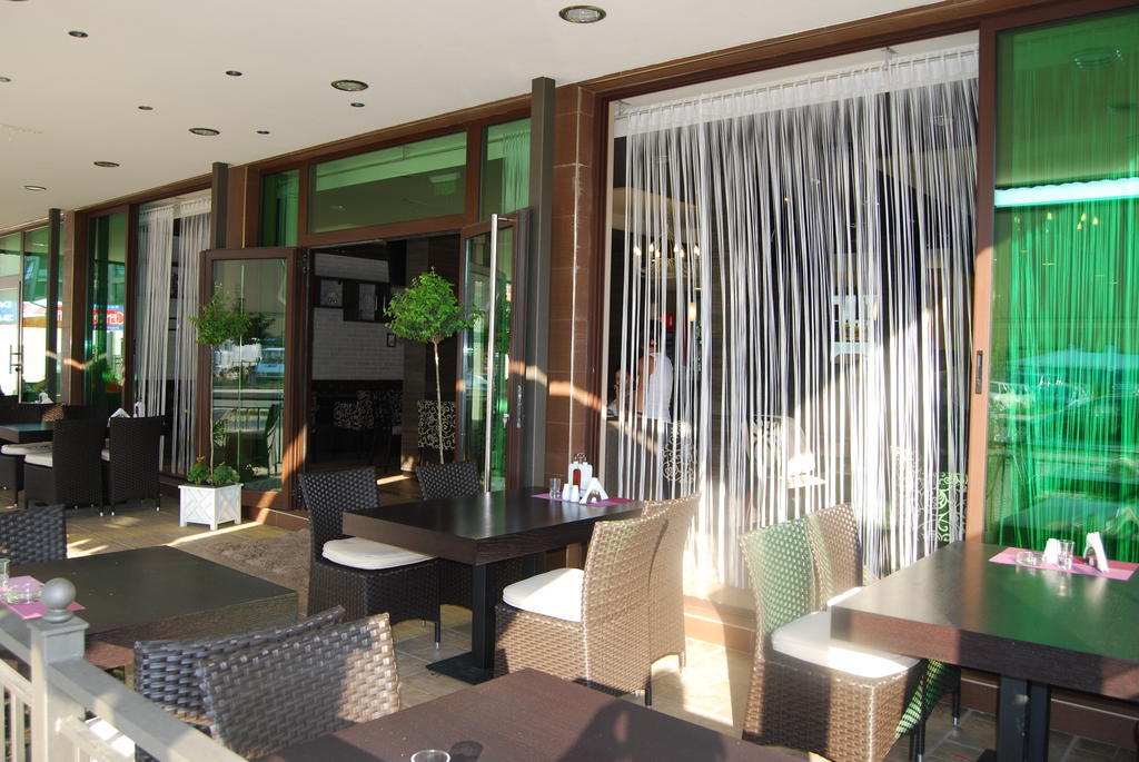 Central Plaza Ahyolu Dış mekan fotoğraf